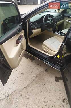 Седан Toyota Camry 2012 в 