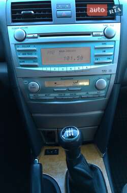 Седан Toyota Camry 2006 в 