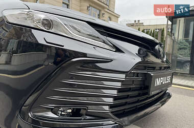 Седан Toyota Camry 2024 в 