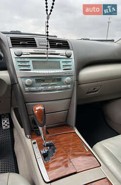 Седан Toyota Camry 2007 в 
