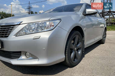 Седан Toyota Camry 2011 в Запорожье