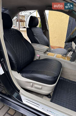 Седан Toyota Camry 2006 в 