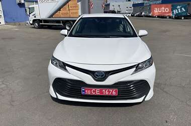 Седан Toyota Camry 2019 в 