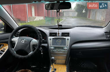 Седан Toyota Camry 2007 в 