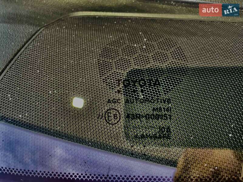 Седан Toyota Camry 2013 в Днепре