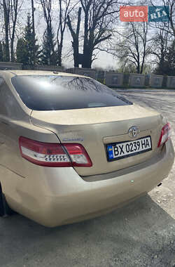 Седан Toyota Camry 2010 в 
