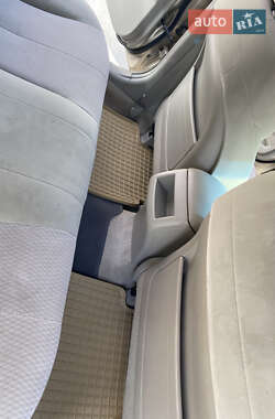 Седан Toyota Camry 2010 в 