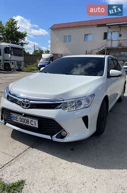 Седан Toyota Camry 2017 в 