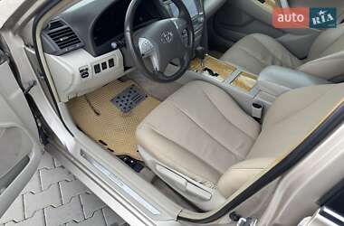 Седан Toyota Camry 2006 в Києві