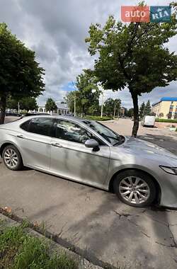 Седан Toyota Camry 2018 в 