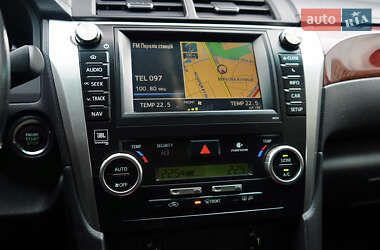 Седан Toyota Camry 2012 в 
