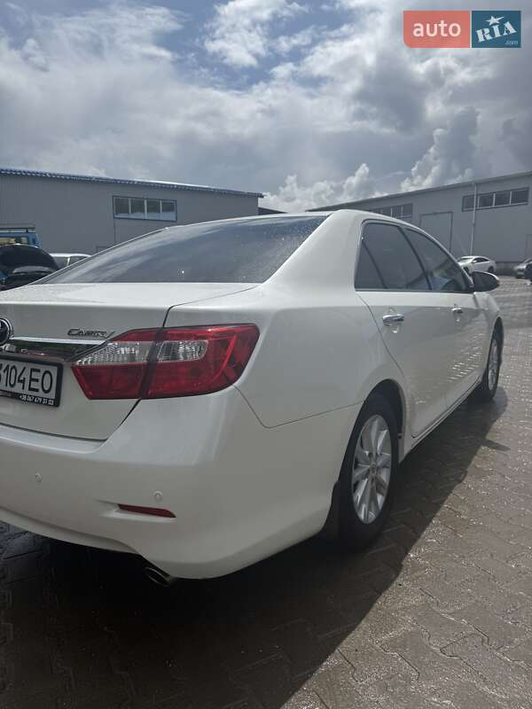 Седан Toyota Camry 2012 в Хмельницькому