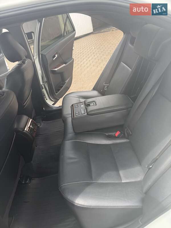 Седан Toyota Camry 2012 в Хмельницькому