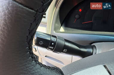Седан Toyota Camry 2006 в 