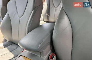 Седан Toyota Camry 2006 в 