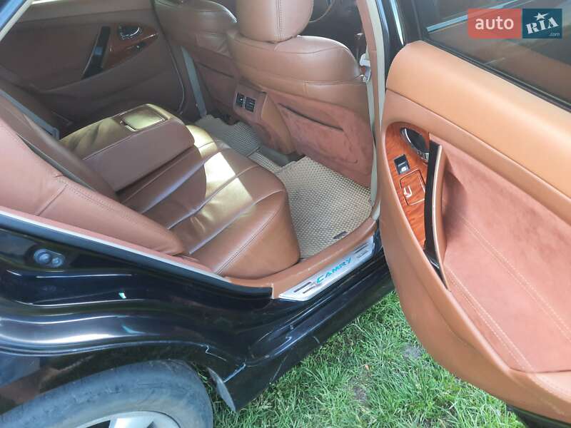 Седан Toyota Camry 2008 в Бобровиці