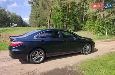 Седан Toyota Camry 2016 в 