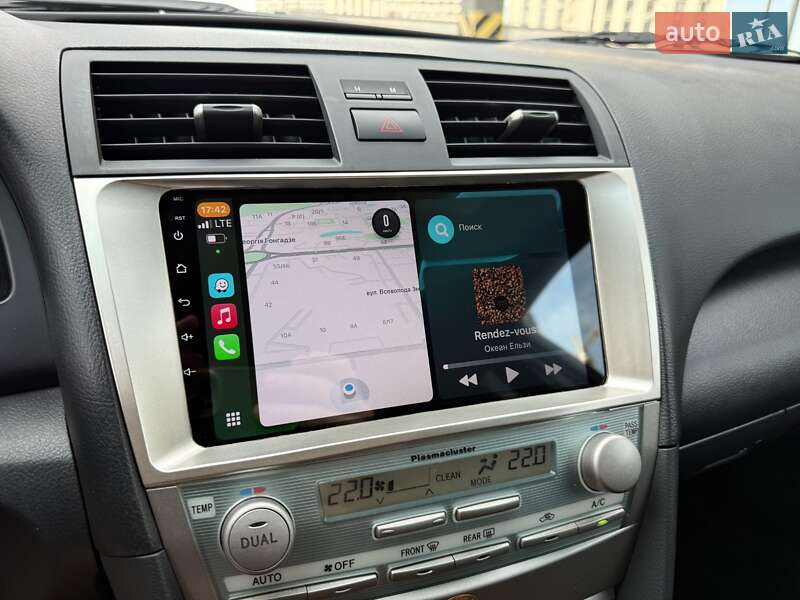 Седан Toyota Camry 2009 в Киеве