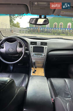Седан Toyota Camry 2006 в 