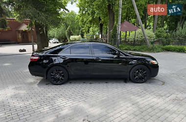 Седан Toyota Camry 2007 в 