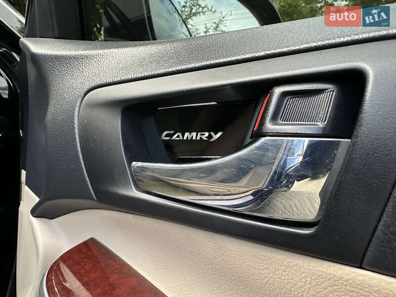 Седан Toyota Camry 2012 в Одессе