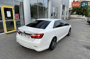 Седан Toyota Camry 2013 в 
