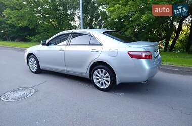 Седан Toyota Camry 2006 в 