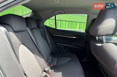 Седан Toyota Camry 2019 в 