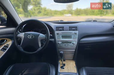 Седан Toyota Camry 2007 в Павлограде
