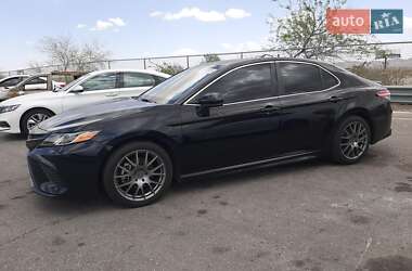 Toyota Camry 2018
