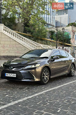 Седан Toyota Camry 2022 в Одесі