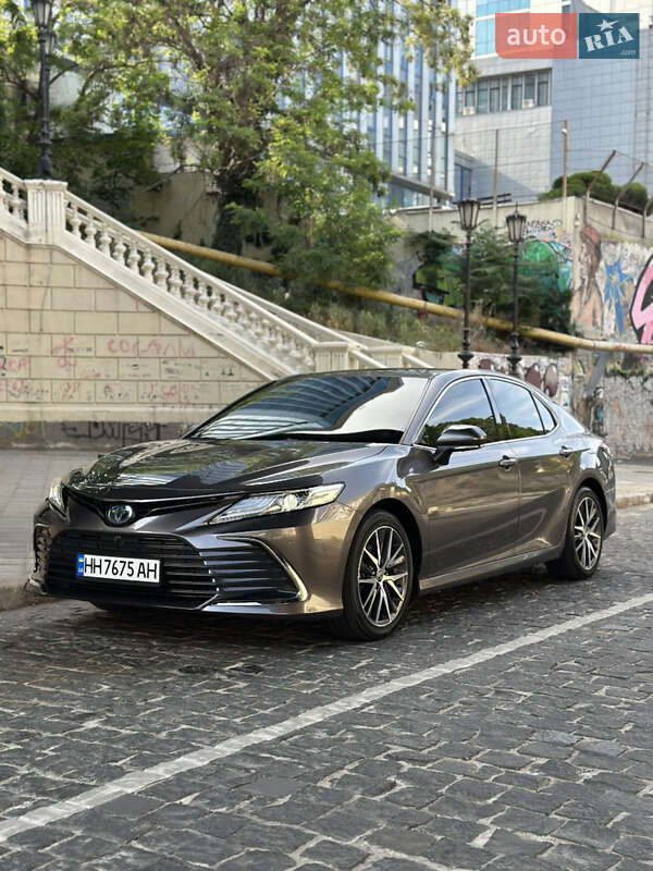 Toyota Camry 2022