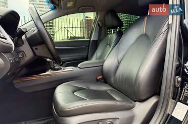 Седан Toyota Camry 2020 в 