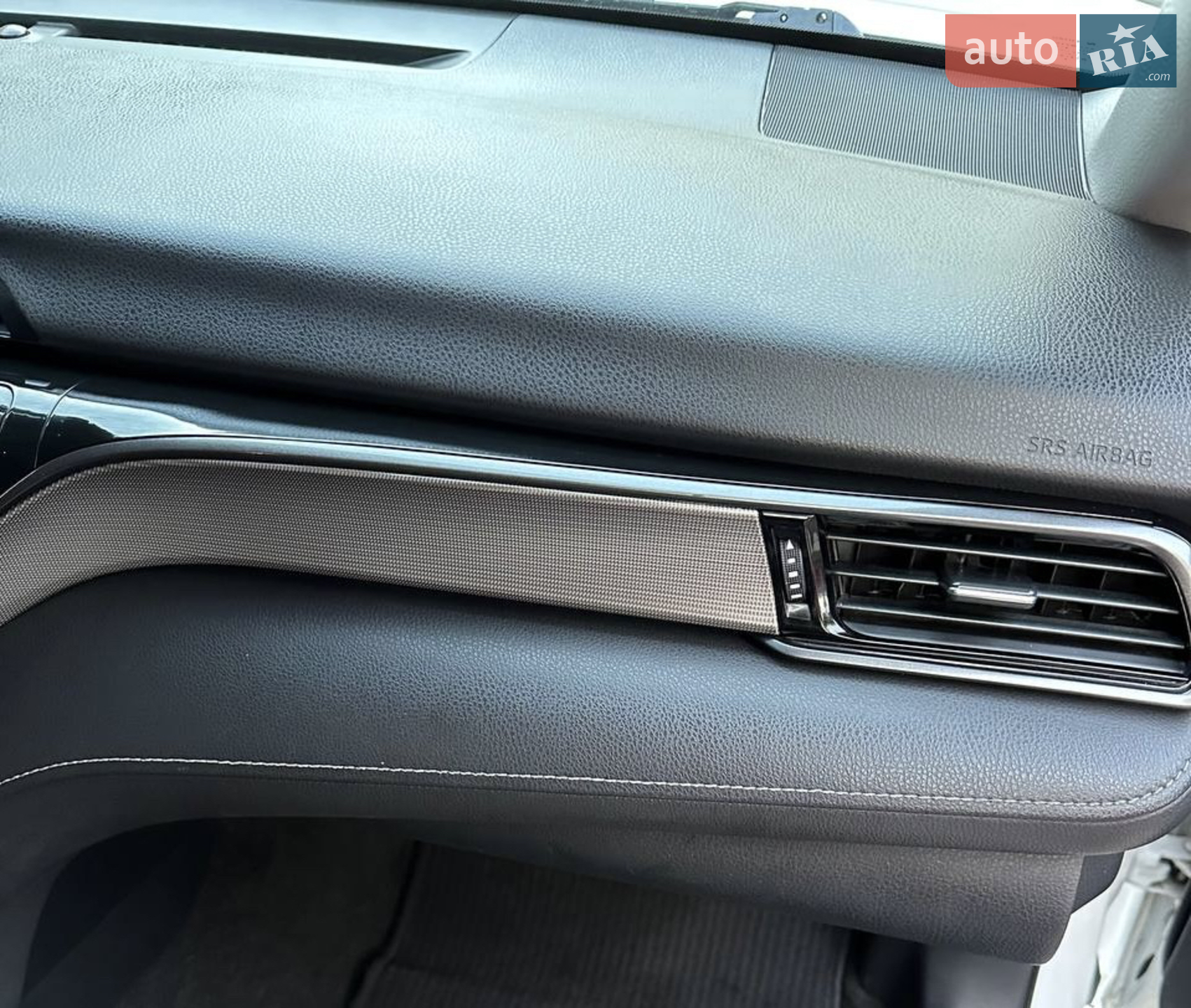 2018 Toyota Camry - мініатюра 14