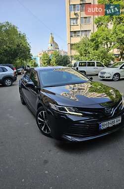 Седан Toyota Camry 2020 в Одесі