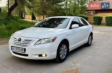 Седан Toyota Camry 2008 в Броварах
