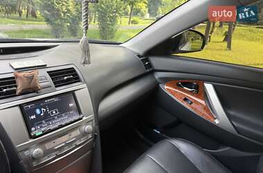 Седан Toyota Camry 2009 в 