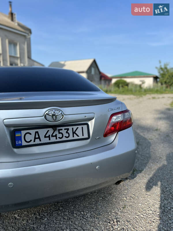 Седан Toyota Camry 2007 в Умани