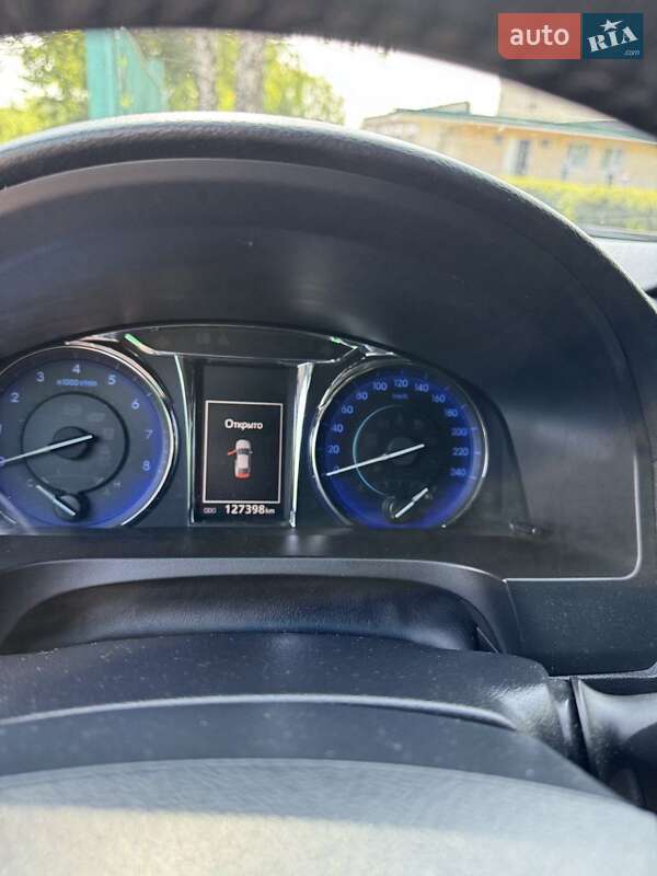 Седан Toyota Camry 2016 в Першотравенске фото 46 Седан Toyota Camry 2016 в Першотравенске