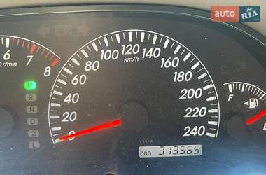 Седан Toyota Camry 2005 в 