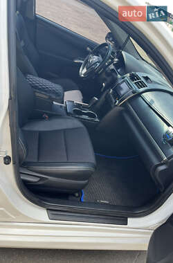 Седан Toyota Camry 2012 в 