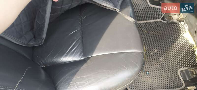 Седан Toyota Camry 2003 в Харькове