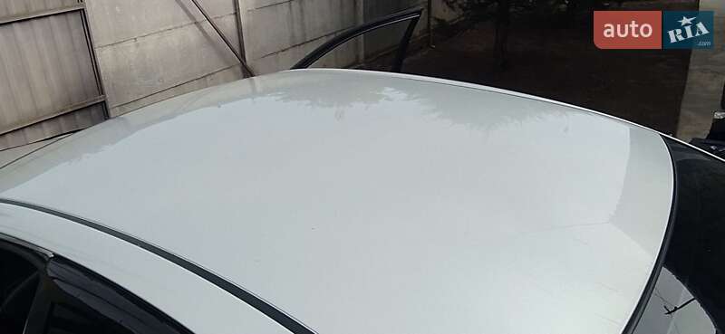 Седан Toyota Camry 2003 в Харькове