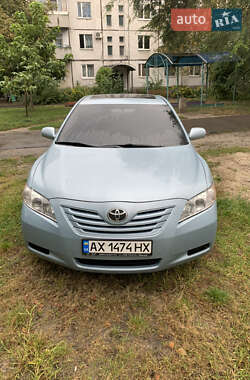 Седан Toyota Camry 2007 в Киеве