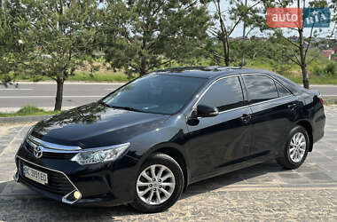 Седан Toyota Camry 2016 в 