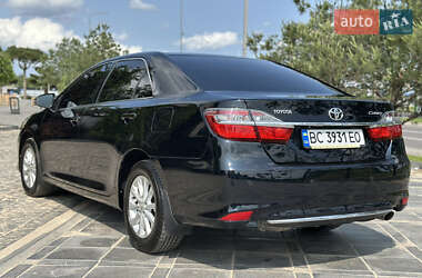 Седан Toyota Camry 2016 в 