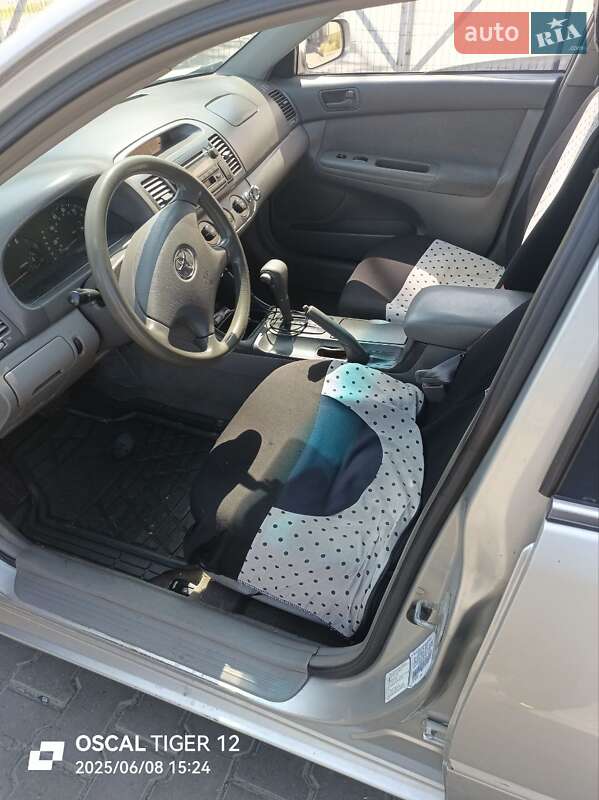 Седан Toyota Camry 2003 в Одессе