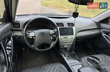 Седан Toyota Camry 2006 в 