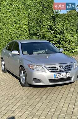 Седан Toyota Camry 2010 в Одессе