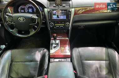 Седан Toyota Camry 2012 в 